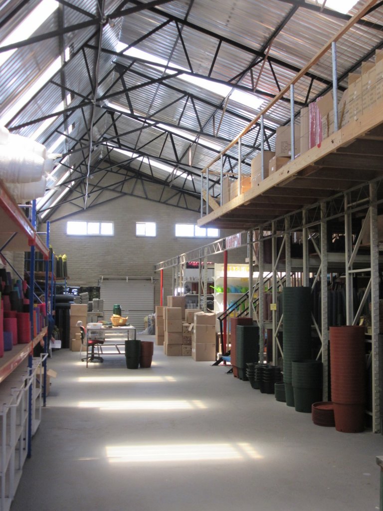 Packing and Storage Warehouse